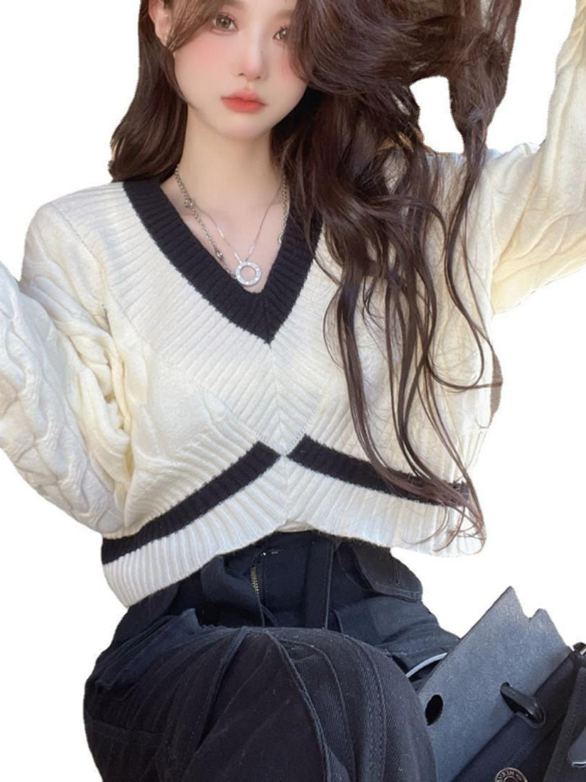 2024 Winter New Lazy Wind Explosions Thickened Sweater T-shirt Sweet Spice Girl Fashion Niche Design V-neck Top for Women