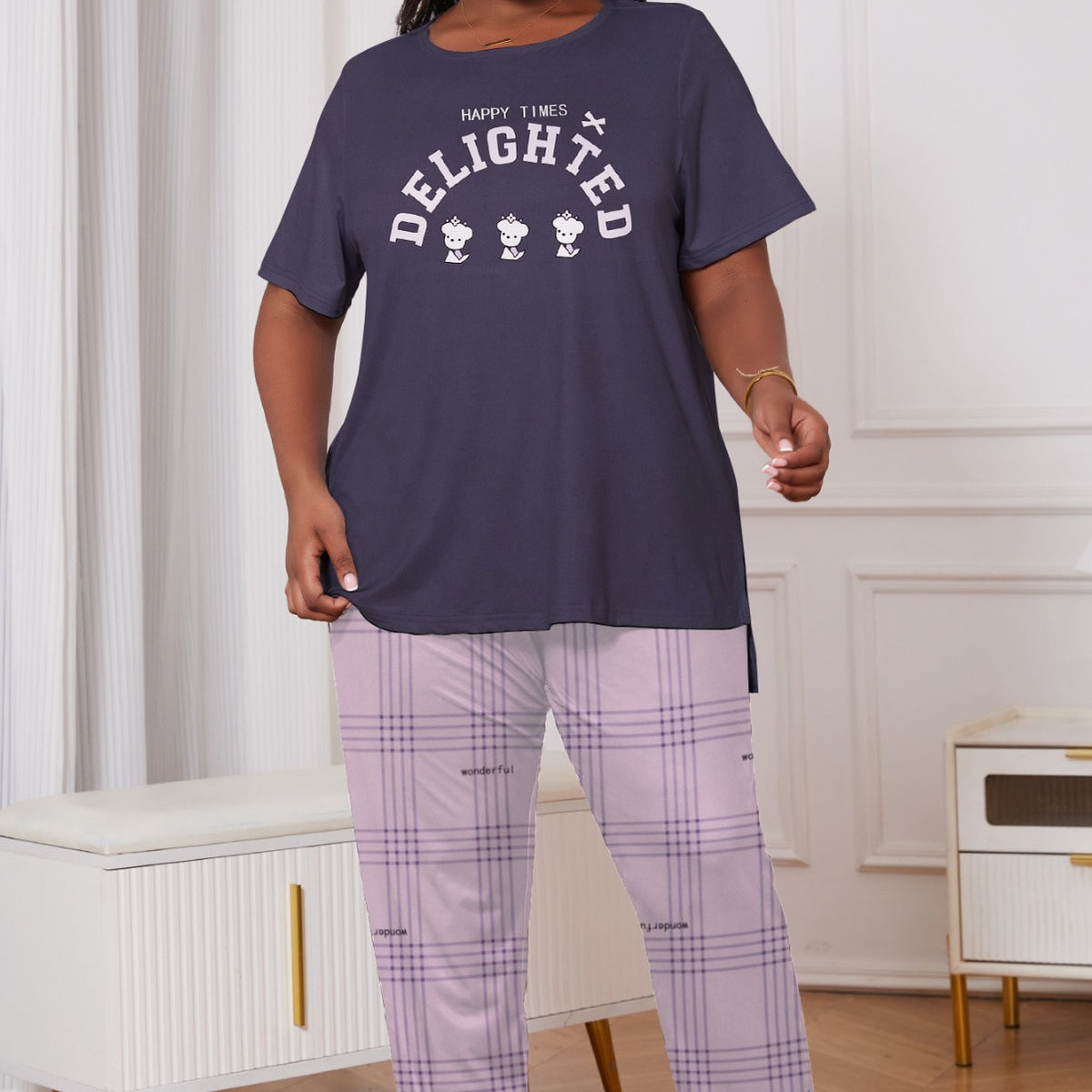 Cross-border plus size Pajamas Women's Spring and Summer Wearing English Printed Short-sleeved Plaid Cropped Pants Pajamas Two-piece Set