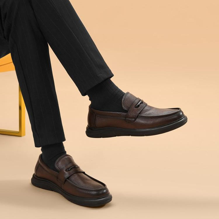 2024 Genuine Leather New Men's Casual Breathable Soft Sole Versatile Loafers