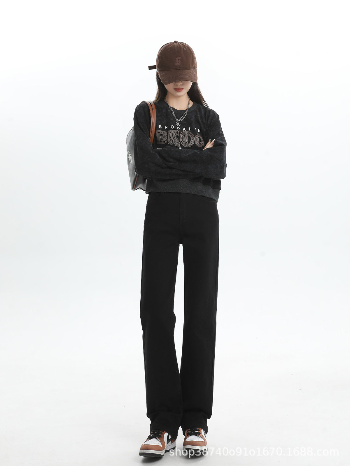 High Waist Straight Leg Jeans Women's Spring Wear 2025 New Pear Shaped Body Slimming Drop Sense Narrow Edition Small Straight Leg Trousers
