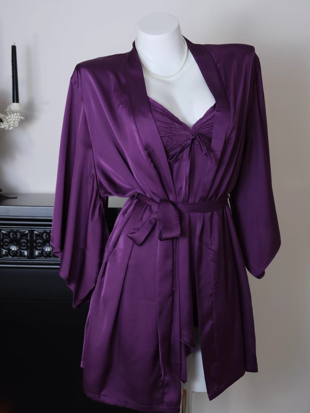 Sexy Women's Summer Camisole Sleepwear, New Ice Silk Two-Piece Set with Chest Pads, Backless, High-End Nightgown