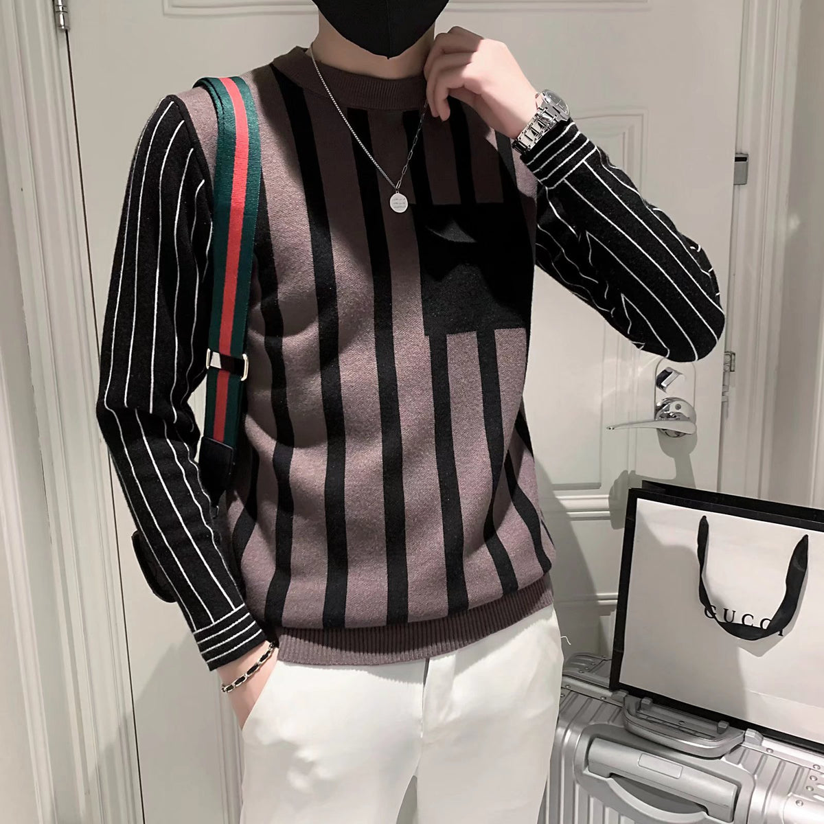 Fake two-piece sweater all-match casual Pu handsome sweater men's striped slim fit 2023 niche new sweater fashion