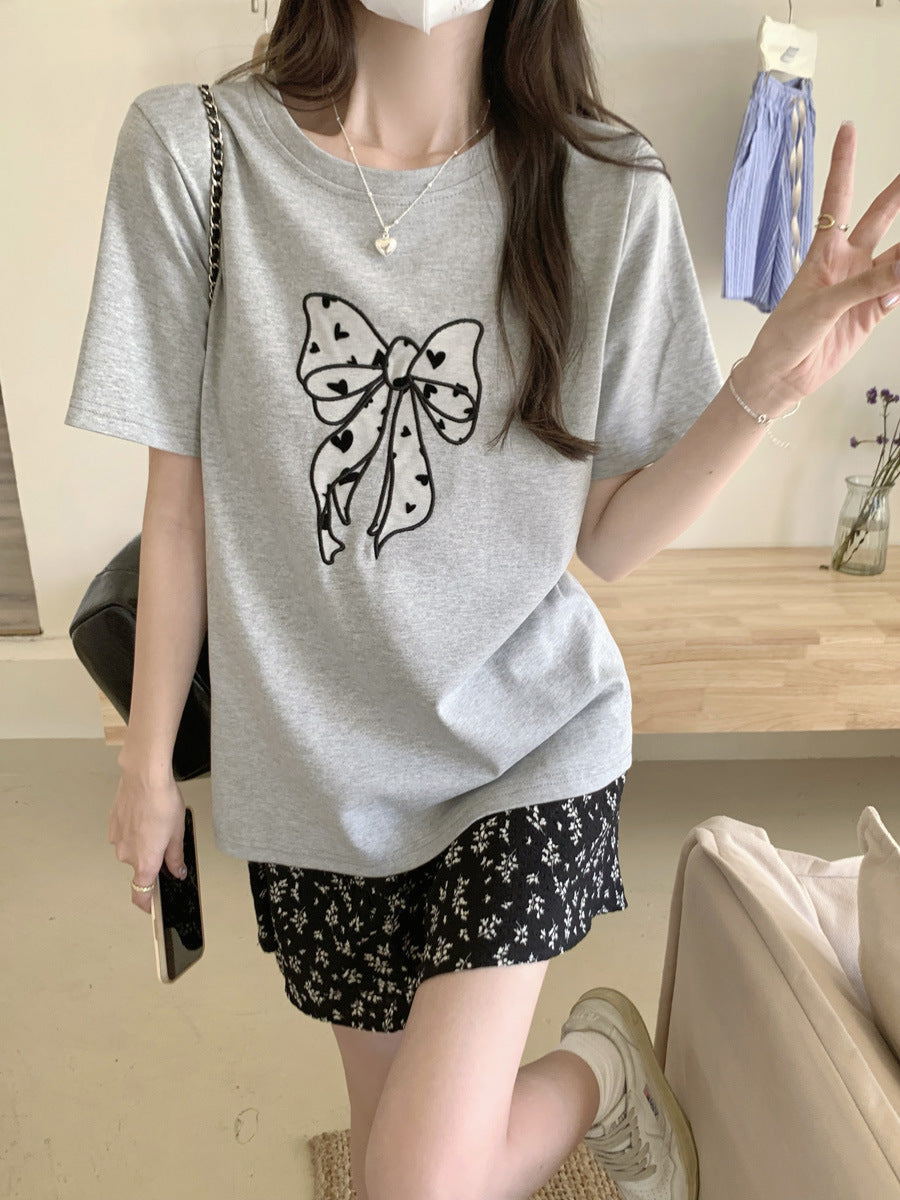 Age-Reducing Sweet Bow Patch Short-Sleeve T-Shirt for Women 2026 New Popular Style Loose Slimming Base Top Ins Trend