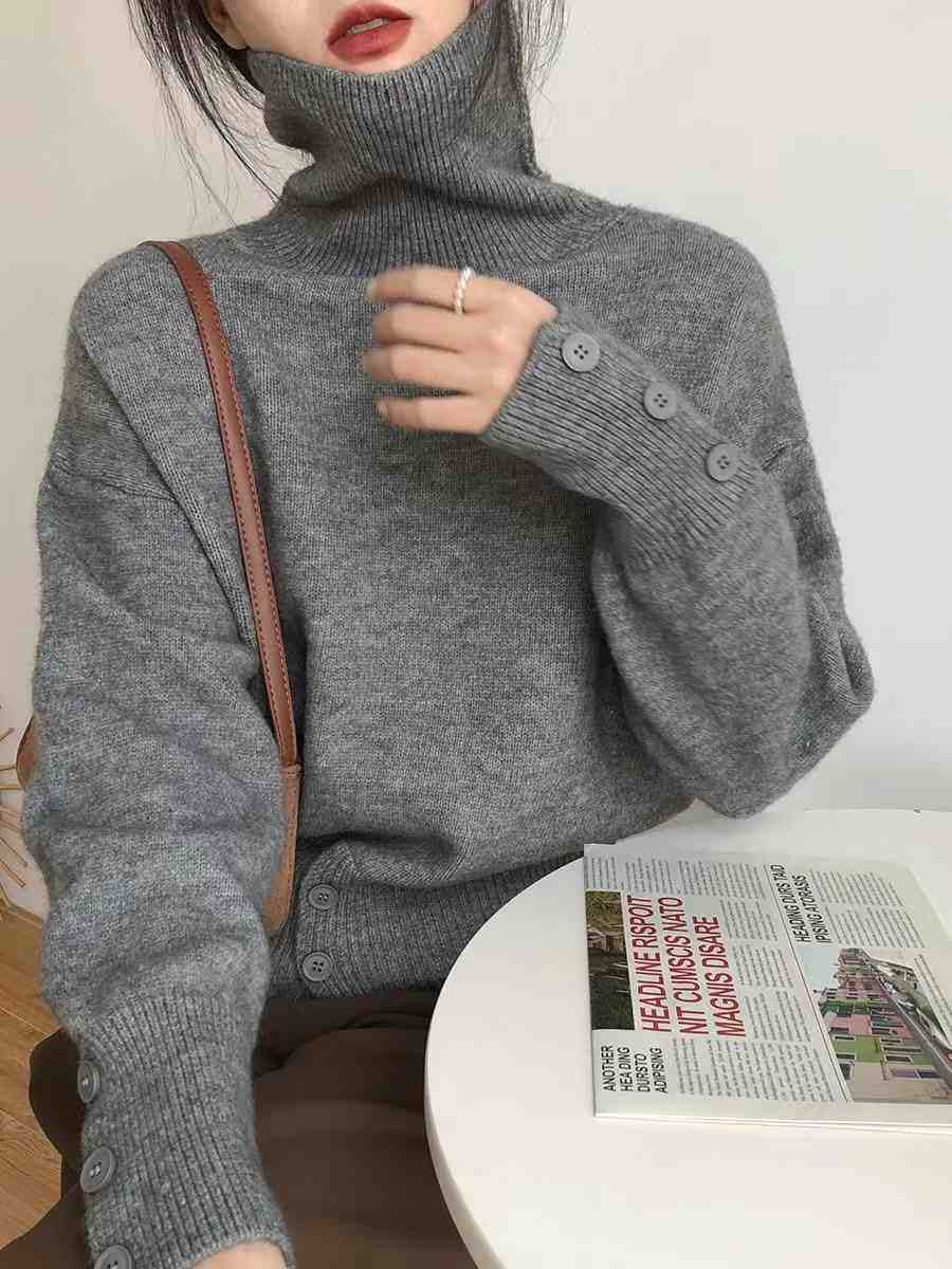 Autumn and Winter New High-End High-Neck Pullover Sweater for Women with Niche and Unique Design Knitted Sweater Tops