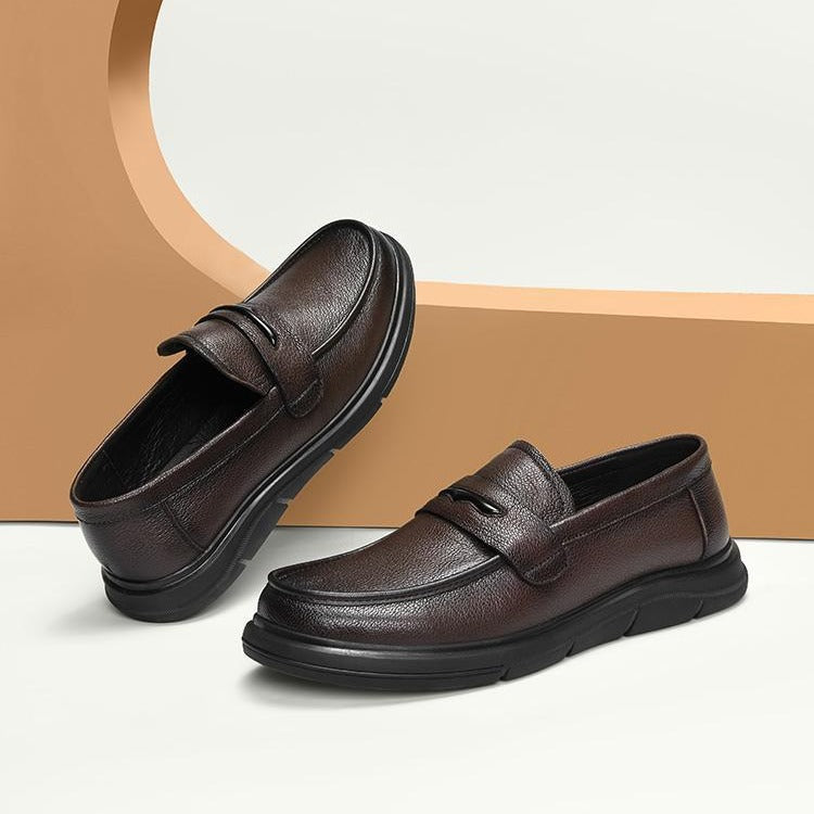 2024 Genuine Leather New Men's Casual Breathable Soft Sole Versatile Loafers