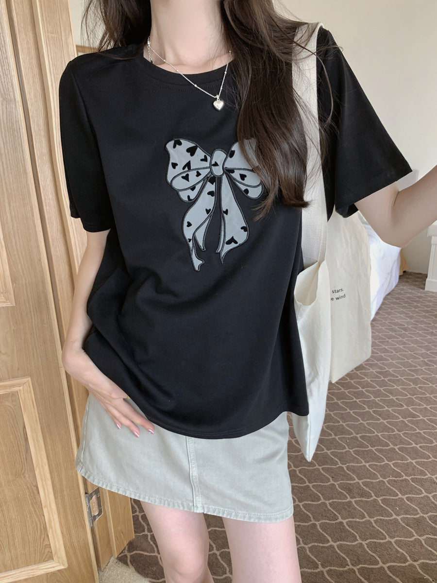 Age-Reducing Sweet Bow Patch Short-Sleeve T-Shirt for Women 2026 New Popular Style Loose Slimming Base Top Ins Trend