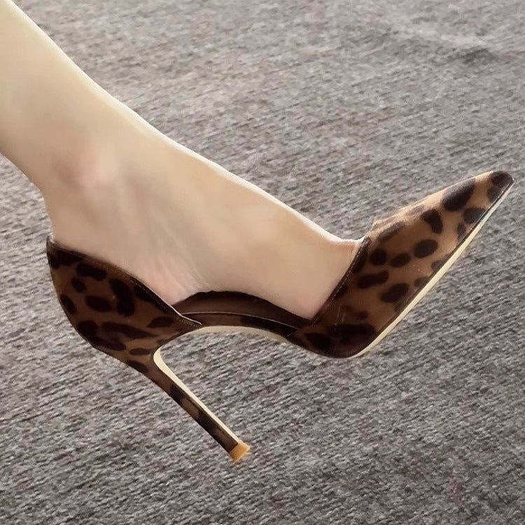 French-Style Leopard Print Pointed-Toe High Heels for Women, Thin Heels, 2026 New Model, Simple and Elegant, Suitable for Pairing with Dresses, Sexy Shallow Mouth Design, Stylish Single Shoes