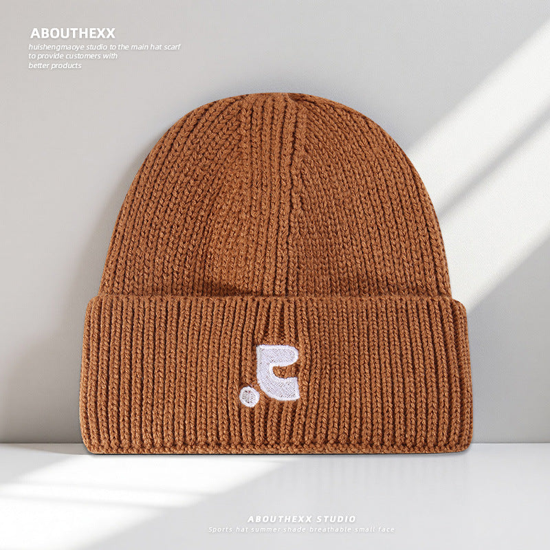 Autumn and Winter Warm Hats for Female Celebrities, Same Style Letter Knitted Hats for Students and Couples, Pullover Cold Hats, Wholesale Woolen Hats for Men