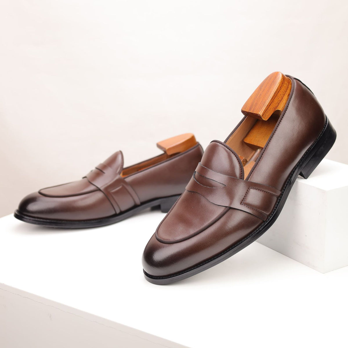 Cross-Border Large Size New European and American Style Business Leather Shoes, British Penny Loafers, Slip-On Genuine Leather Moccasins