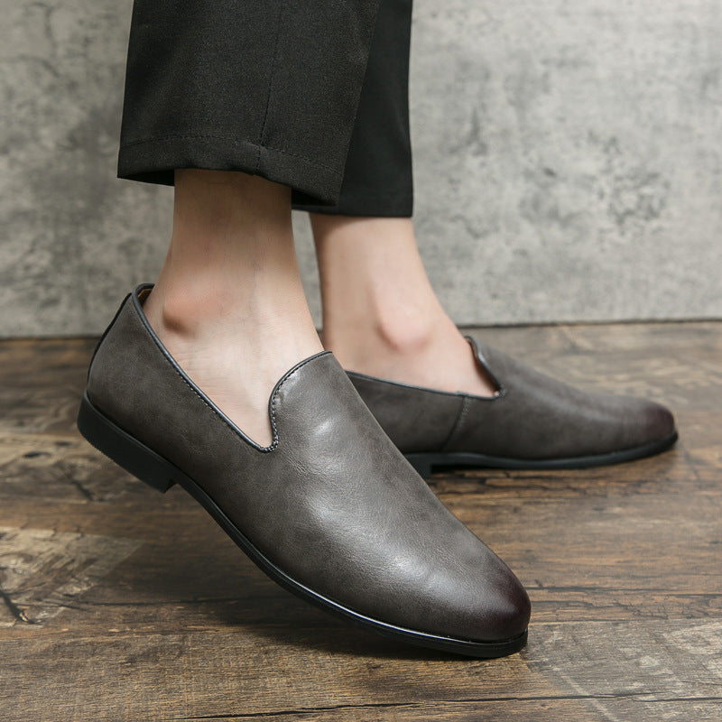 Spring and Autumn Loafers Men's British Bean Shoes Business Casual Slip-on Lazy Youth Dress Stylist Leather Shoes