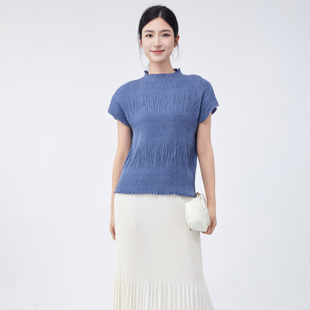 Miyake Short-Sleeve T-Shirt for Women, New Summer Style, Loose Fit, Solid Color, Simple and Elegant, Versatile Pullover Top, Stylish