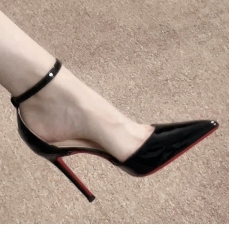 Sexy Black High-Heeled Shoes with Thin Heels and Pointed Toes for Women, 2026 New Model, Single-Strap Red-Soled Shoes with Hollow Shallow Mouth Design, Elegant Single Shoes