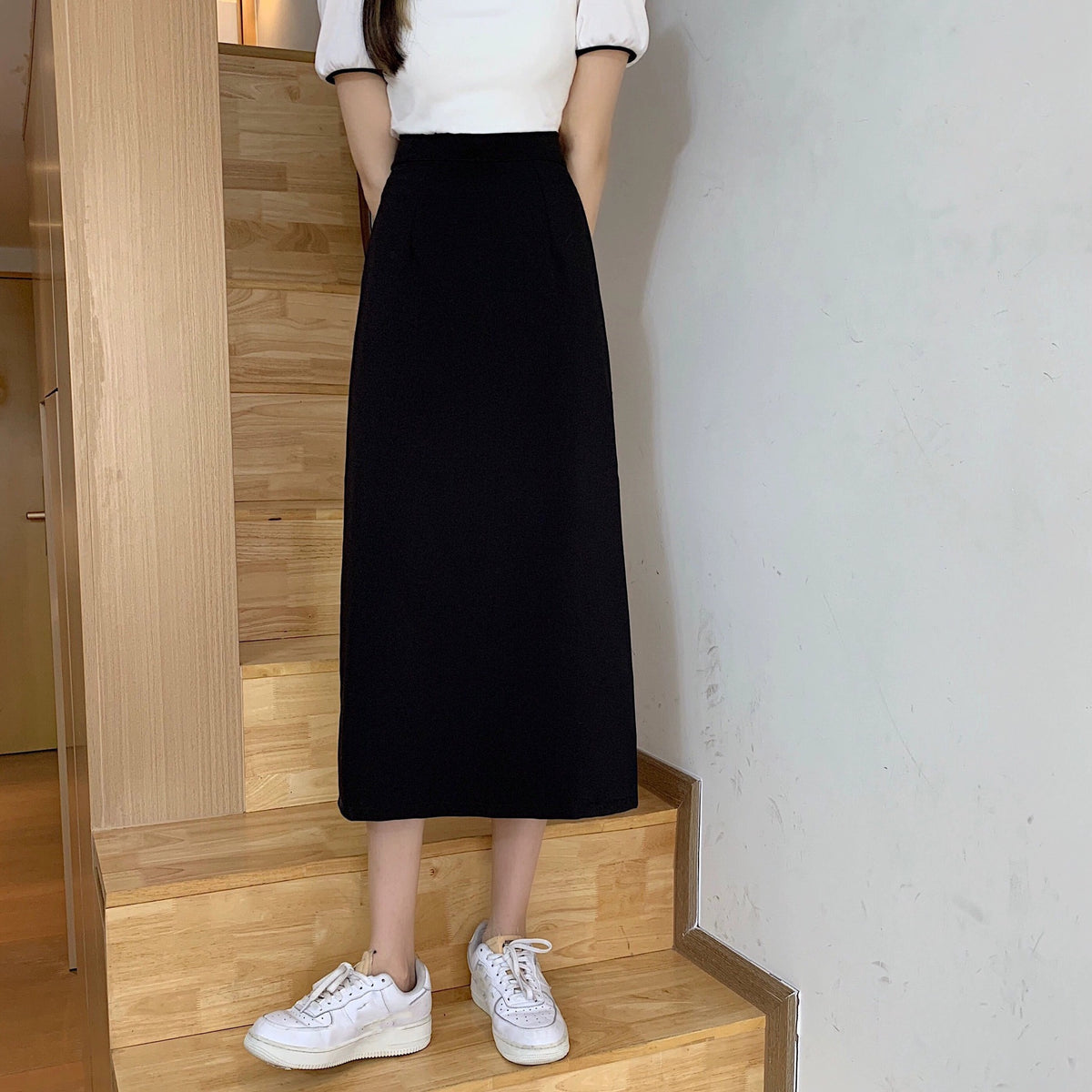 Design New Women's Autumn Skirts for Small People Niche 2024 Chic Black Skirt High Waist Long Skirt a Line