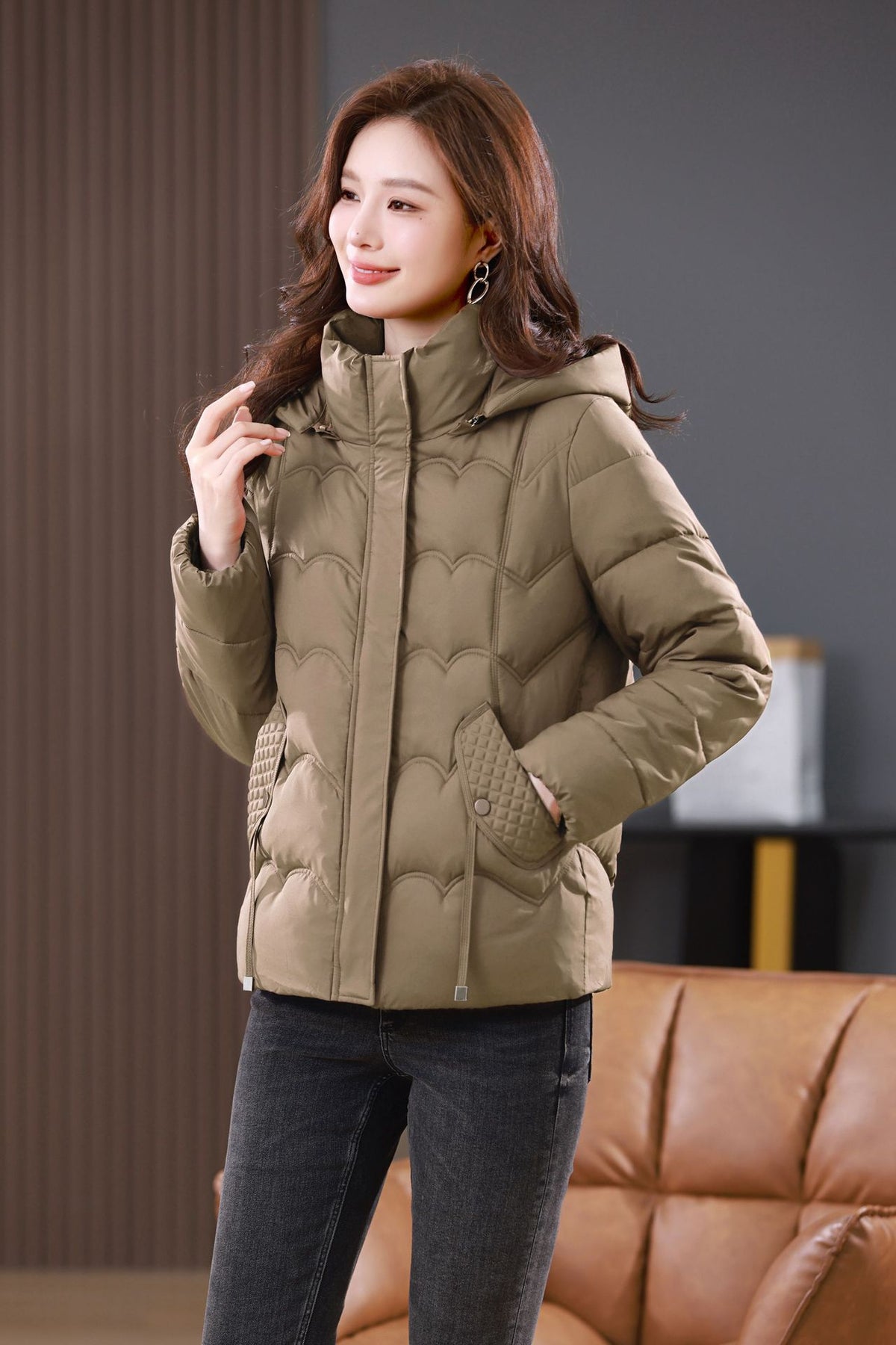 Fashionable Hooded Western Style Thickened Down Cotton-padded Coat Women's 2024 New Loose Simple All-match Casual Warm Cotton-padded Coat