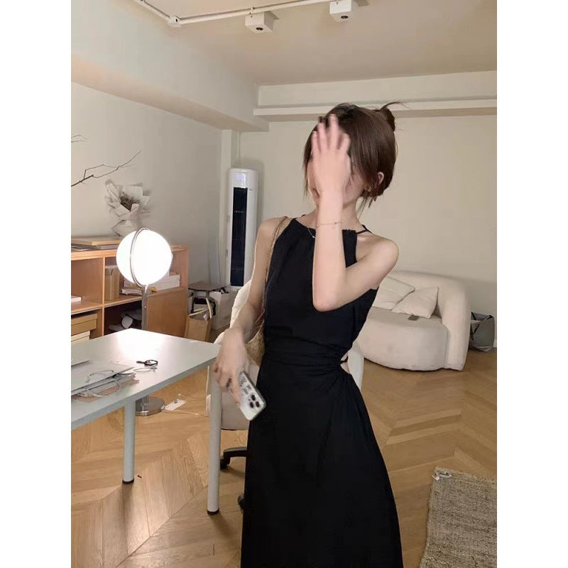 Designed Cut Out Waistless Halterneck Suspender Dress for Women Summer Lace-Up Waist Slimming Holiday Style Tassel Mid-Length Skirt