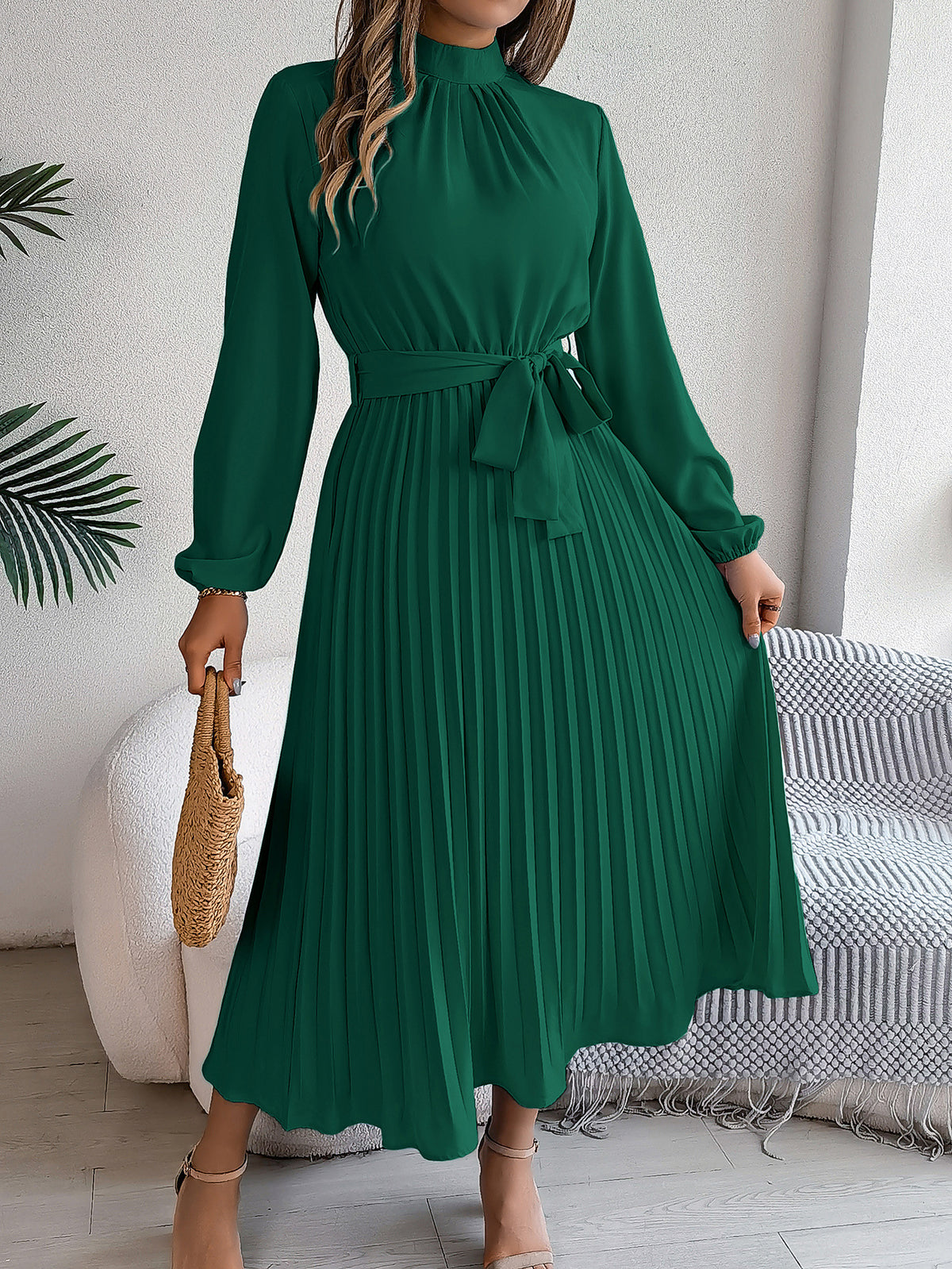 2026 European and American Spring/Summer Elegant Stand Collar Long Sleeve Waist-Cinched Pleated Long Dress Mini Dress Amazon Cross-Border Women's Clothing