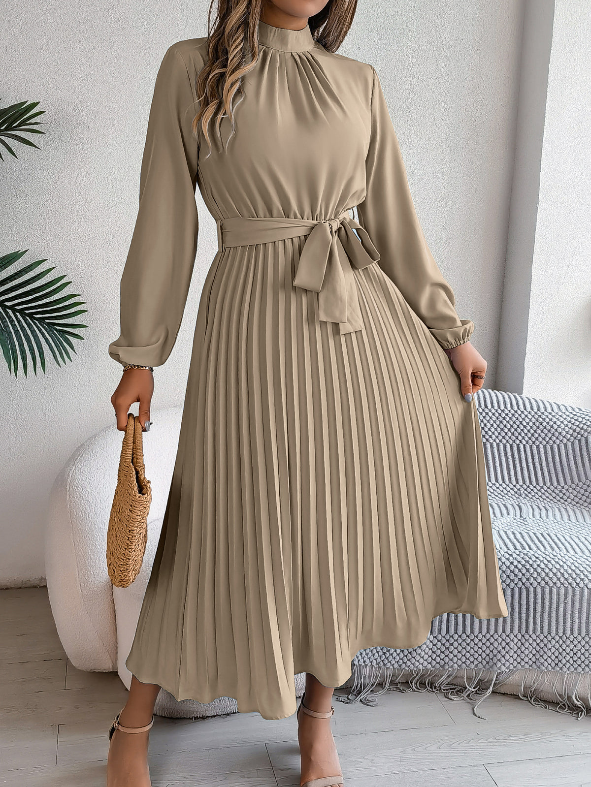 2026 European and American Spring/Summer Elegant Stand Collar Long Sleeve Waist-Cinched Pleated Long Dress Mini Dress Amazon Cross-Border Women's Clothing