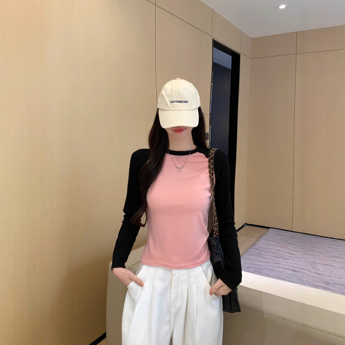 Autumn New Long-Sleeved T-Shirt for Women, Contrasting Raglan Sleeves, Slim Round Neck, Short T-Shirt, Customized Group Clothing, Women's Tops