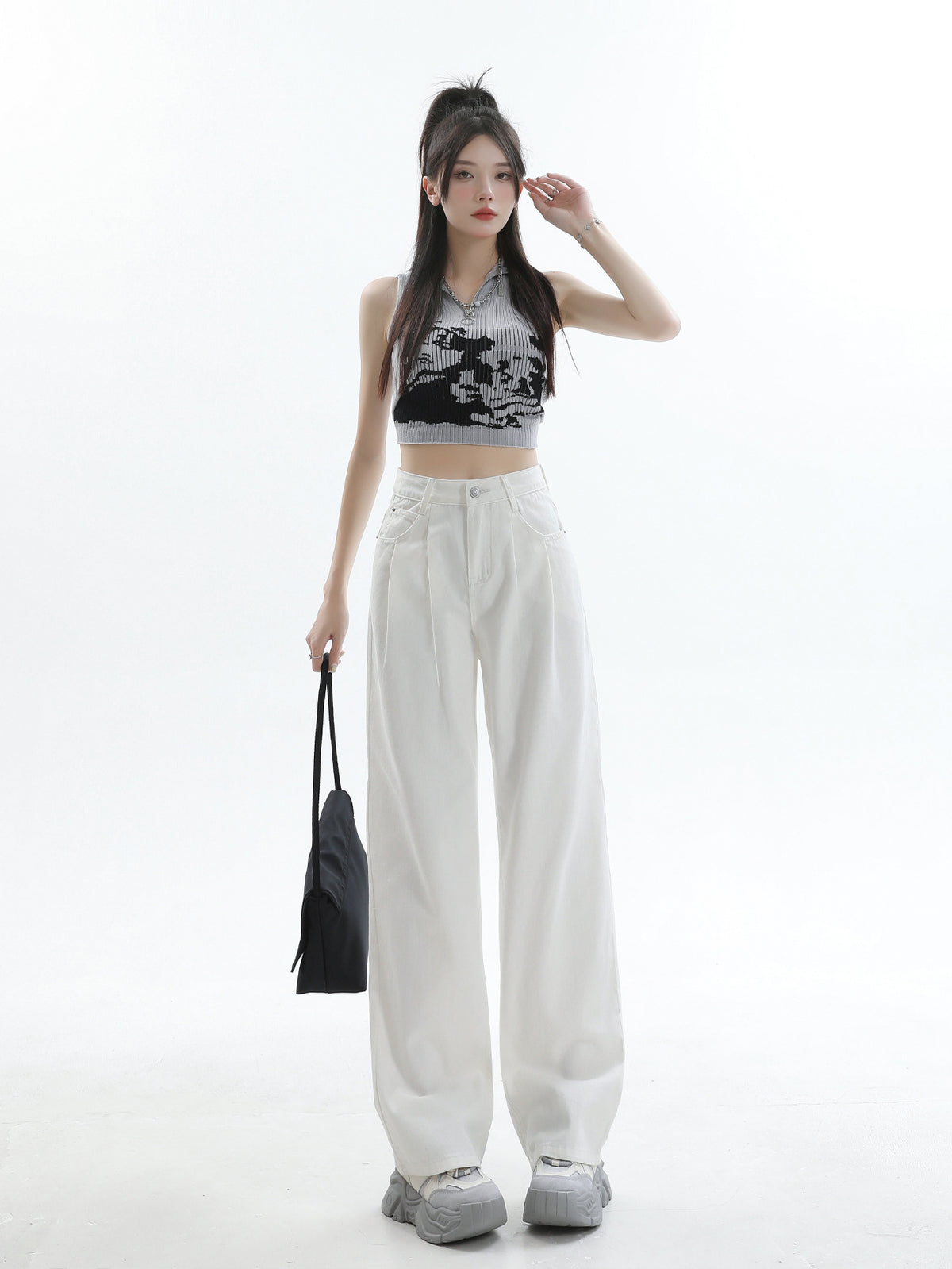Spring 2025 New White Pleated Design Wide-leg Jeans Women's Loose Slimming All-match Simple Drape Straight
