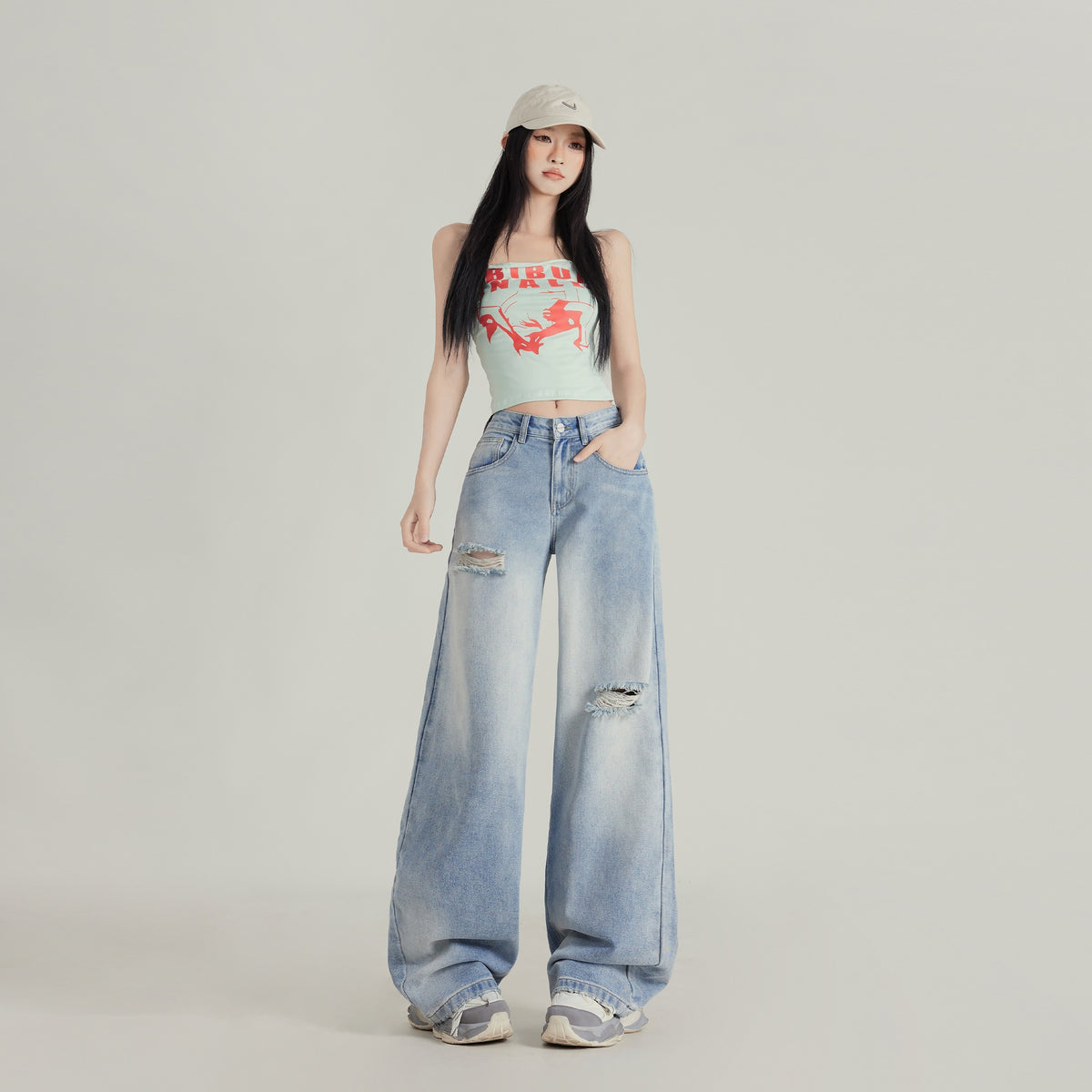 High Street Personality Light-Colored Ripped Jeans for Women, New Spring and Summer Loose Slimming Drapey Distressed Straight Wide-Leg Pants
