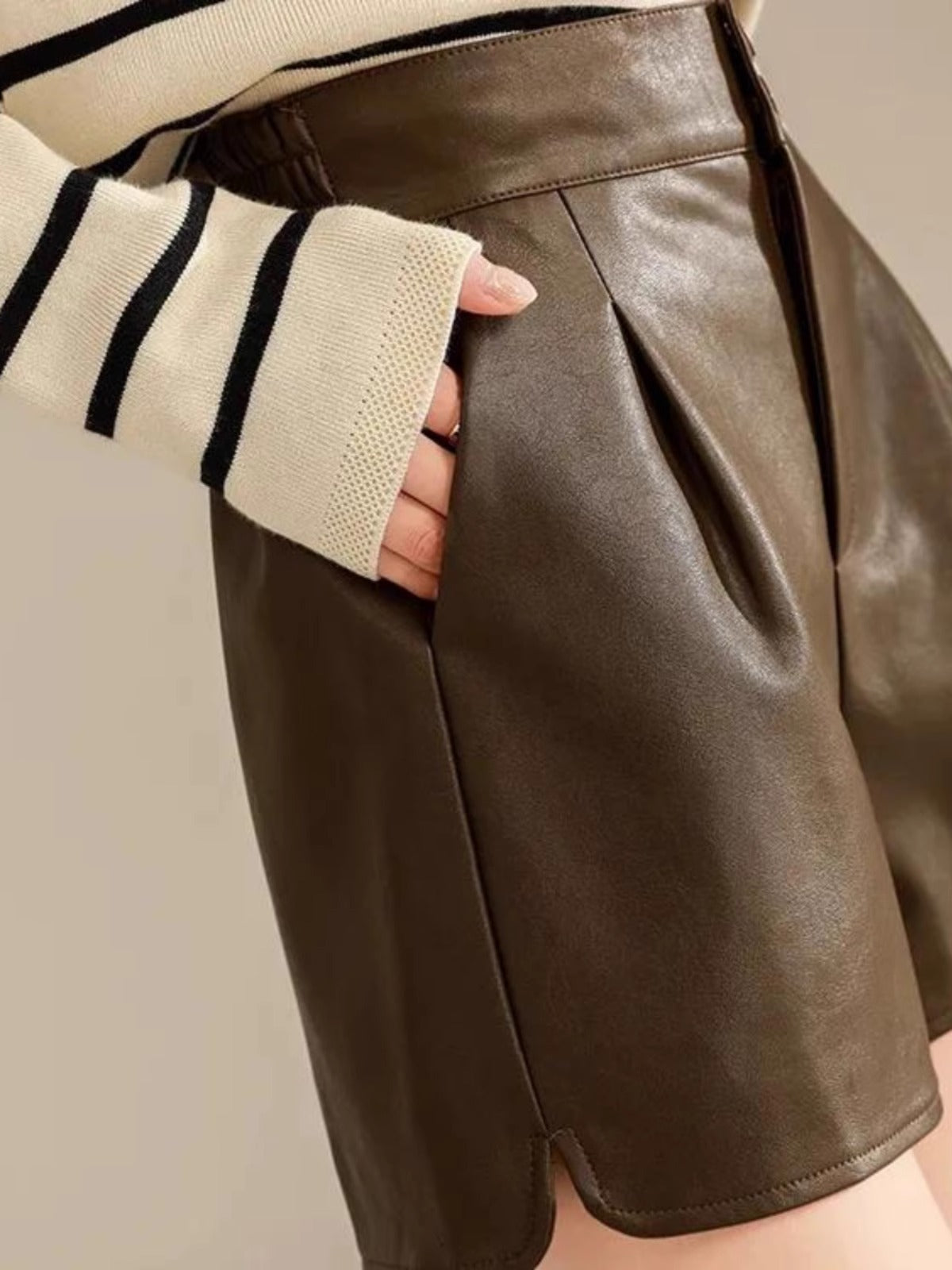 Leather Shorts Women's Autumn 2024 New High Waist Slimming A- Shaped PU Leather Pants Autumn and Winter Wide Leg Pants Outer Wear with Boots Pants