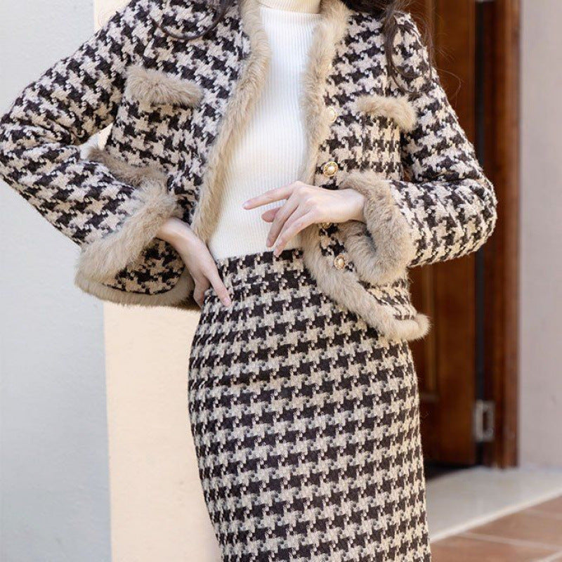 Plus-Size French-Style Houndstooth Fleece-Lined Thickened Coat for Women, 2025 Winter Warm Suspender Dress Set
