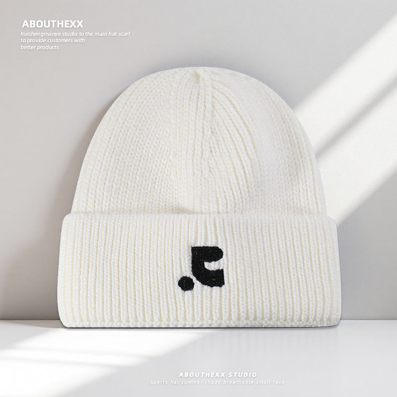 Autumn and Winter Warm Hats for Female Celebrities, Same Style Letter Knitted Hats for Students and Couples, Pullover Cold Hats, Wholesale Woolen Hats for Men