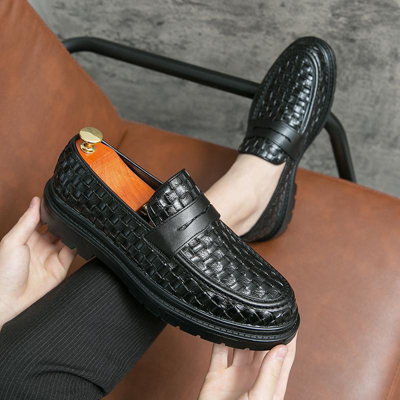 2025 New Autum Slip-On Leather Shoes for Men, Breathable British Style Lazy Men's Casual Large Size Loafers