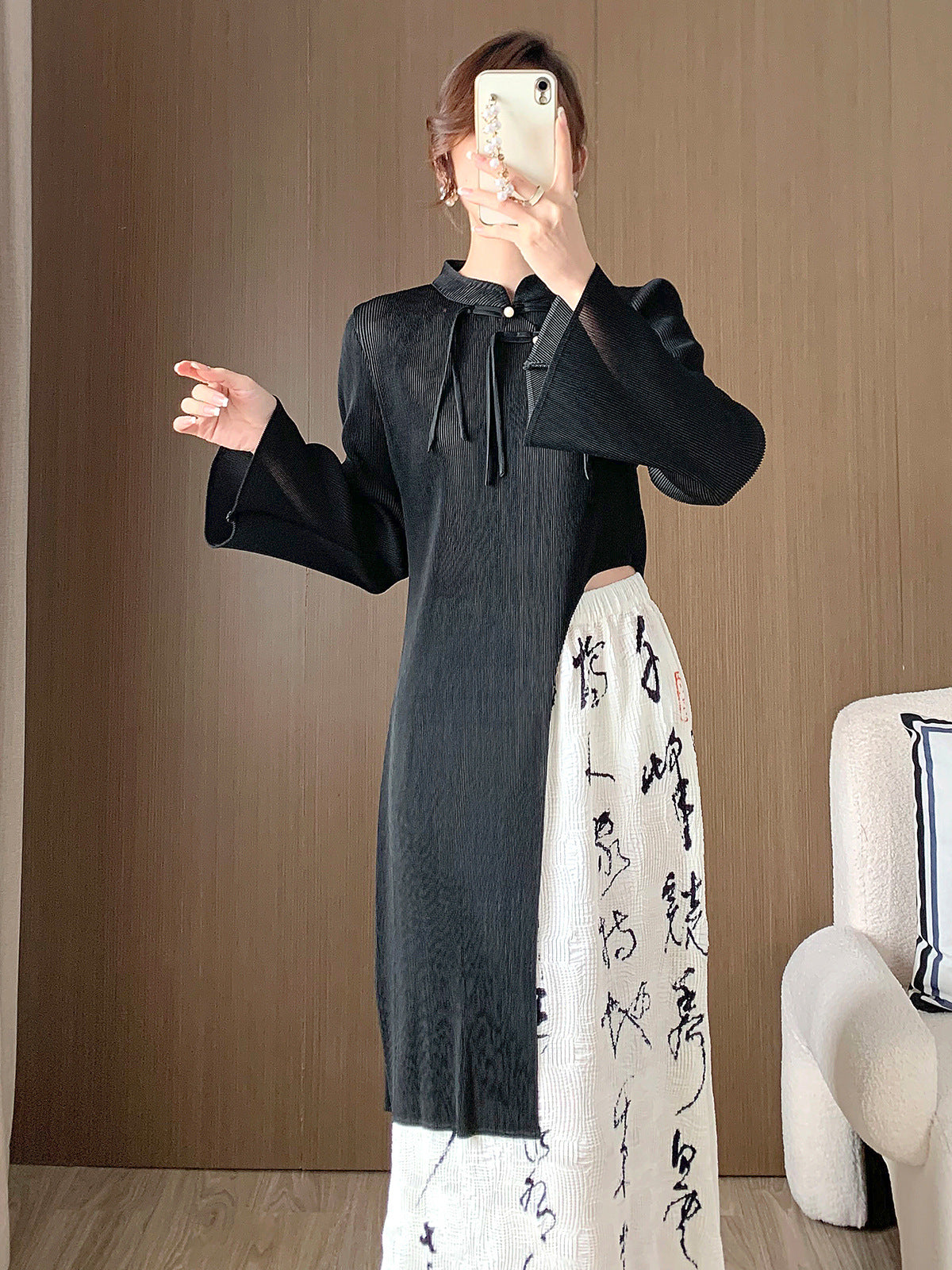 New Chinoiserie Tops for Women, Retro National Style Women's Clothing, Spring New Asymmetrical Pleated T-Shirts, Women's T-Shirts, Long-Sleeved Shirts