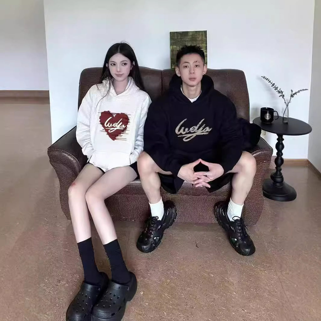 High-End Style Long-Sleeve Hooded Sweatshirt for Men and Women, Trendy Couple's Outfit for Autumn and Winter, with Added Fleece, Fashionable Brand Class Uniform