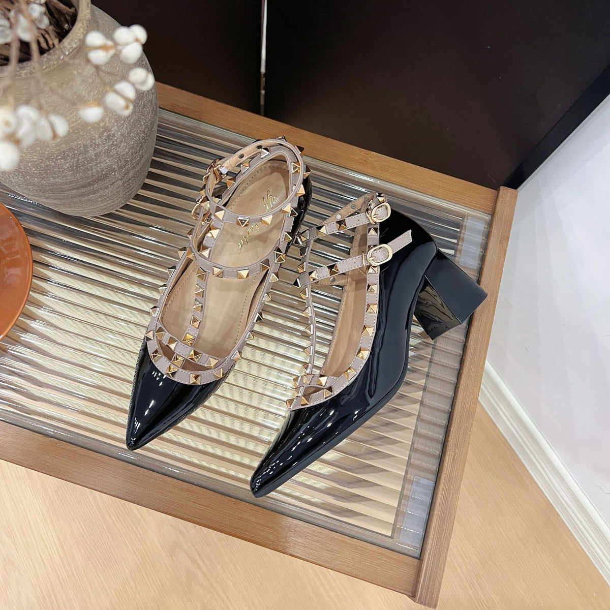 Increased 8cm Patent Leather Rivet Pointed High Heels Women's 2025 Spring New Sexy Foot Ring Buckle with Chunky Heel Single-layer Shoes