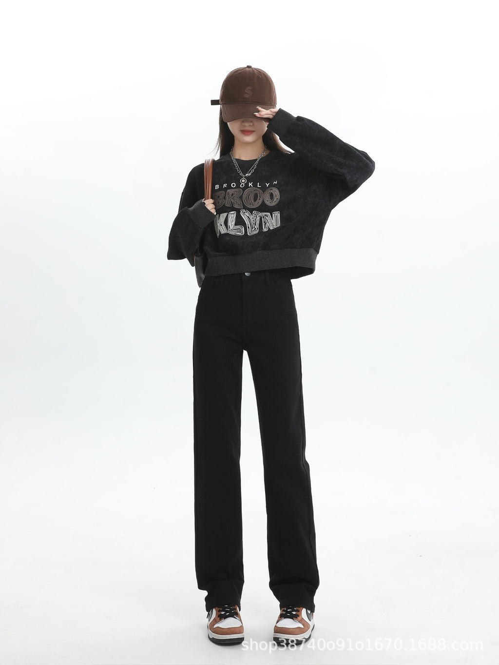 High Waist Straight Leg Jeans Women's Spring Wear 2025 New Pear Shaped Body Slimming Drop Sense Narrow Edition Small Straight Leg Trousers