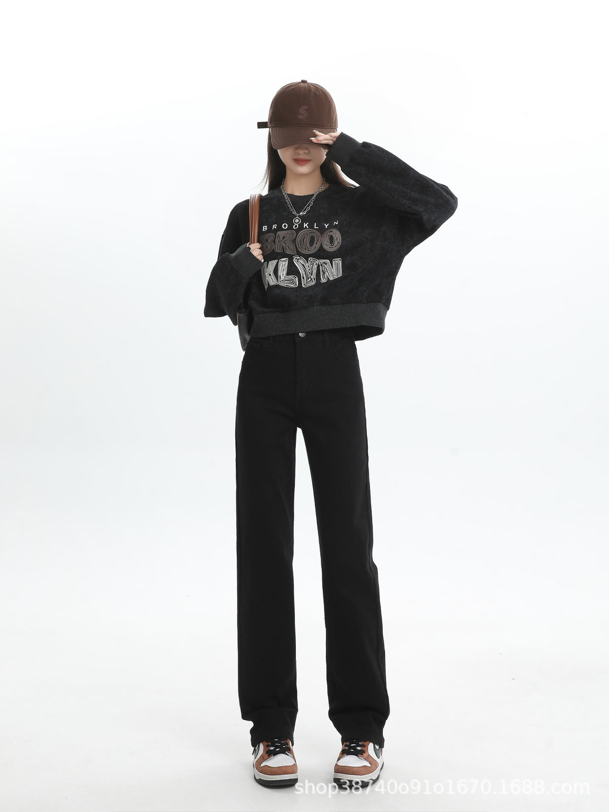 High Waist Straight Leg Jeans Women's Spring Wear 2025 New Pear Shaped Body Slimming Drop Sense Narrow Edition Small Straight Leg Trousers