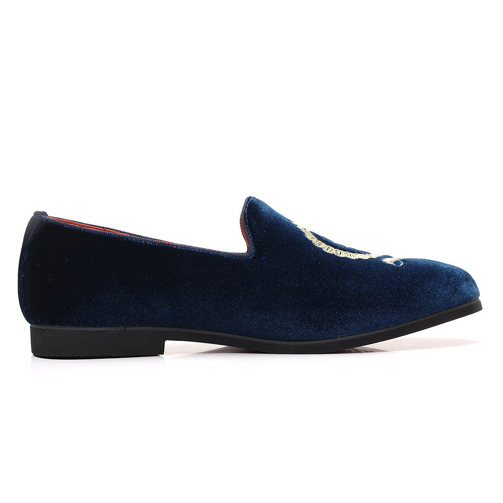New Style Slip-on Lazy Bean Shoes Fashion Trendy plus size Loafers Men's British Point-toe Casual Leather Shoes