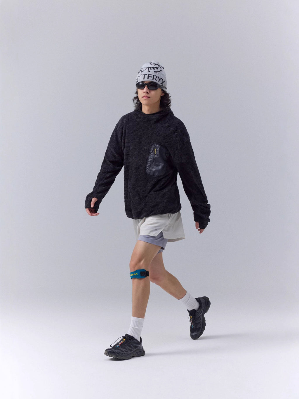 Mr. Song's Original Chinese-Style Outdoor Ultra-Light, Heat-Retaining, Breathable, Loose-Fitting Hooded Base Layer Shirt for Men and Women Ow5213