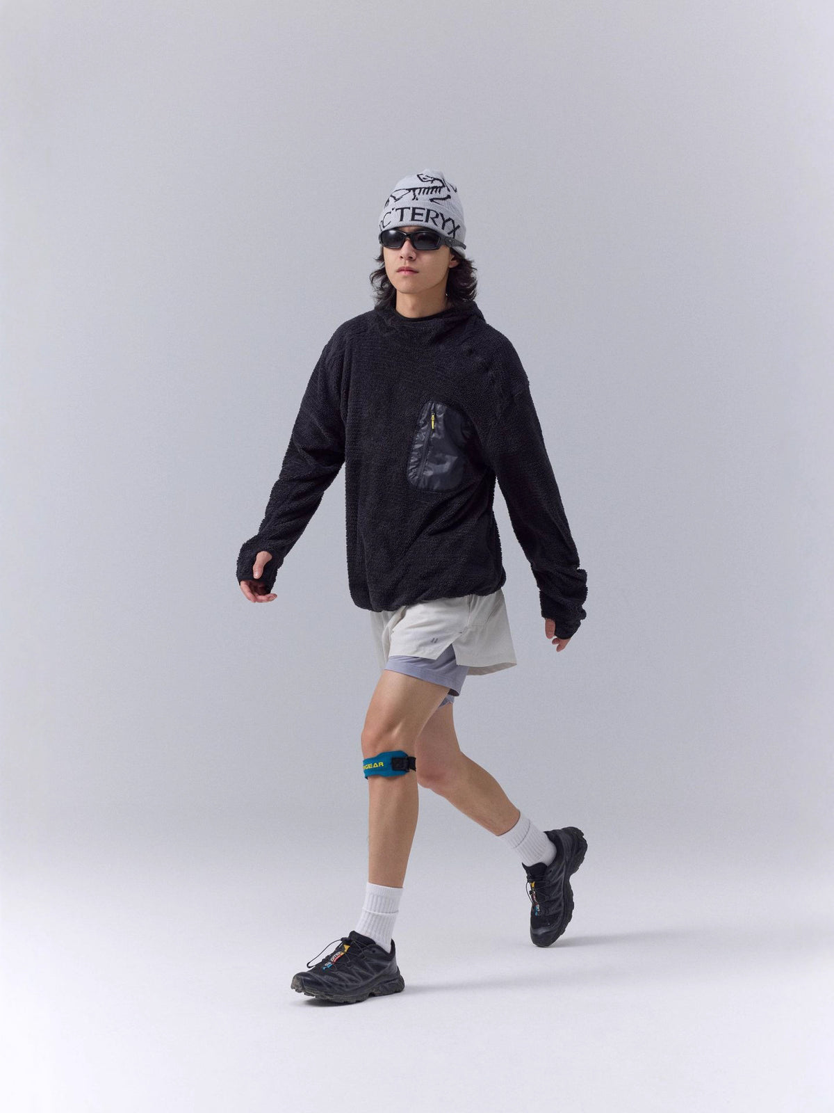 Mr. Song's Original Chinese-Style Outdoor Ultra-Light, Heat-Retaining, Breathable, Loose-Fitting Hooded Base Layer Shirt for Men and Women Ow5213