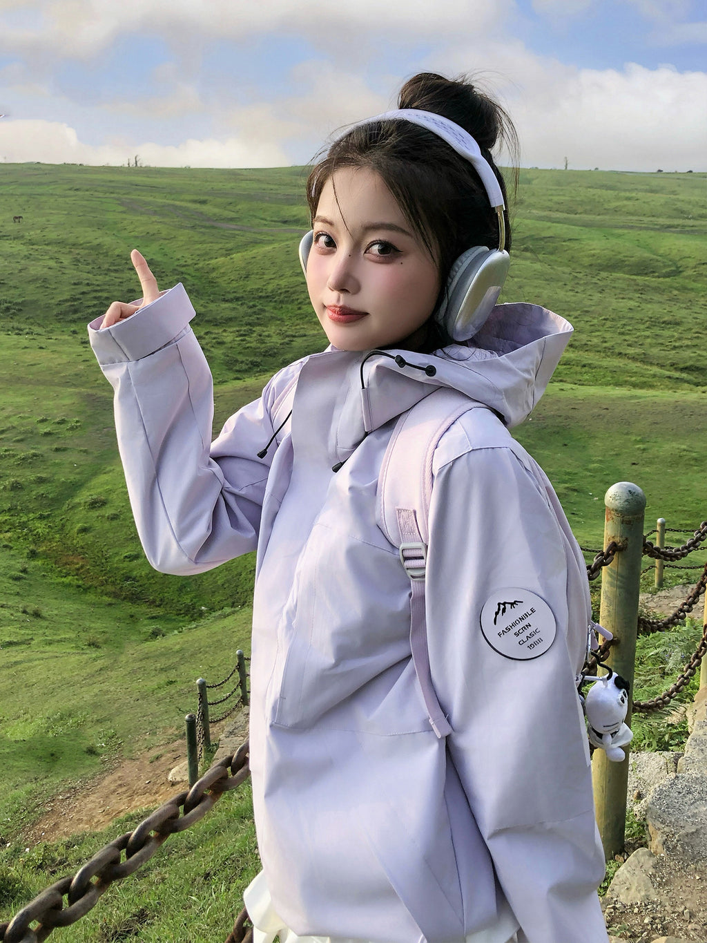 White and Purple Outdoor Jacket for Women 2026 New Model, Petite Size, Three-In-One, Super Stylish for Hiking and Sports