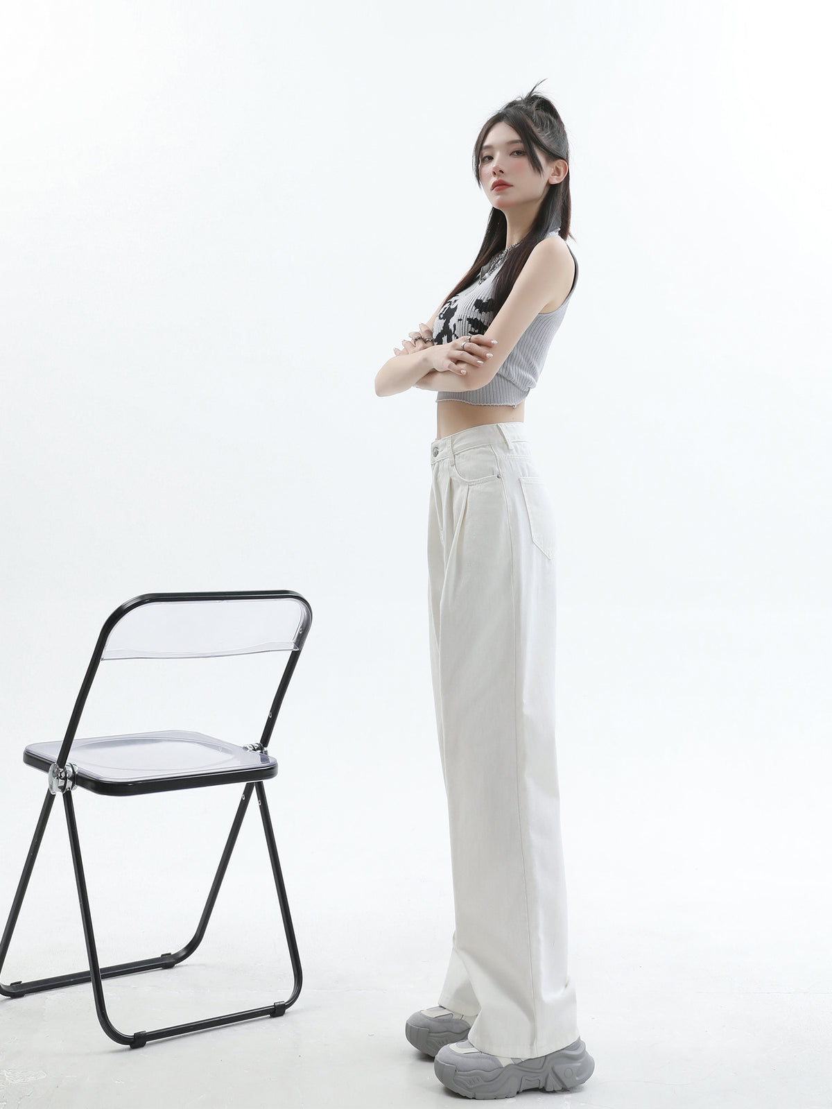Spring 2025 New White Pleated Design Wide-leg Jeans Women's Loose Slimming All-match Simple Drape Straight