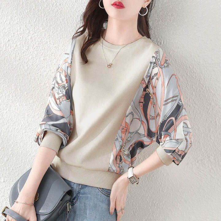 In-Stock 2026 New Women's Sweatshirt for Spring and Autumn, Fashionable Plus-Size Loose Top, Round Neck, Stylish for Moms