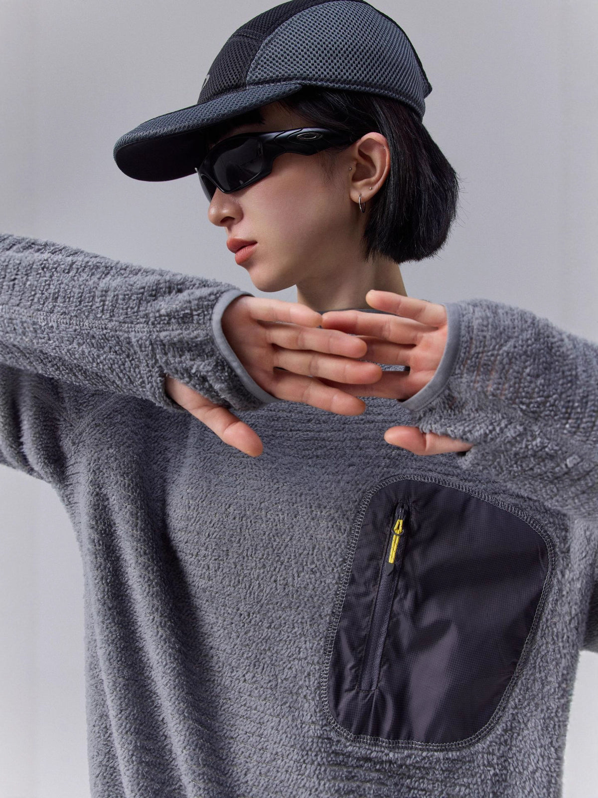 Mr. Song's Original Chinese-Style Outdoor Ultra-Light, Heat-Retaining, Breathable, Loose-Fitting Hooded Base Layer Shirt for Men and Women Ow5213