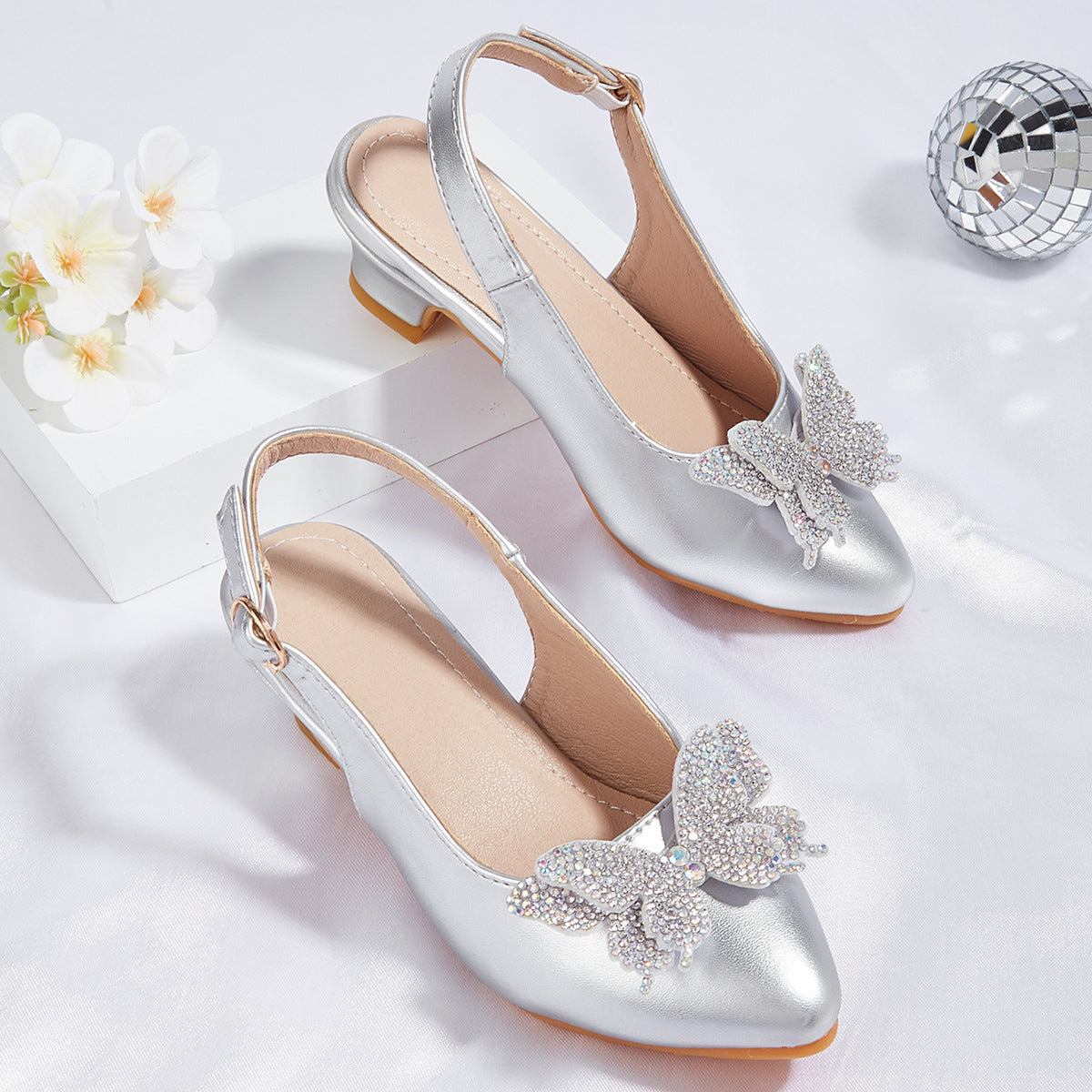 2026 New Shoes for Children Aged 7-12, Girls' Sandals with Bow, Pointed Toe, High-Heeled Kidsren's Flats, Kidsren's Shoes