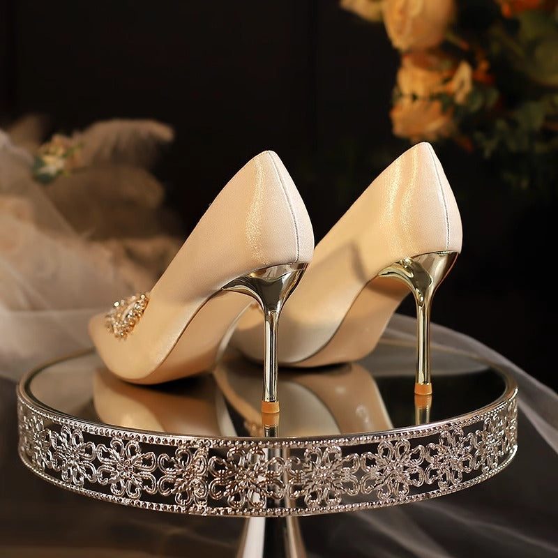 Beautiful Wedding Shoes for Women 2026 New Style Main Wedding Dress Xiuhe Dual-Wear Bridal Shoes French Style Stiletto Heel Rhinestone Pointed Toe High Heels