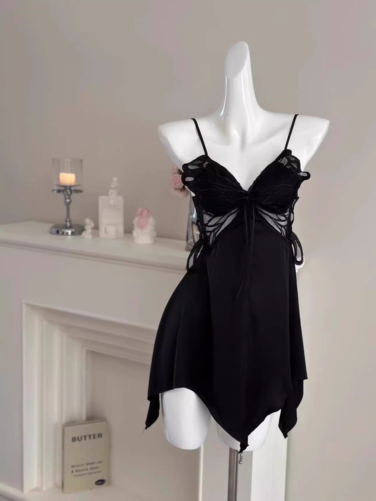 Sexy Women's Summer Camisole Sleepwear, New Ice Silk Two-Piece Set with Chest Pads, Backless, High-End Nightgown