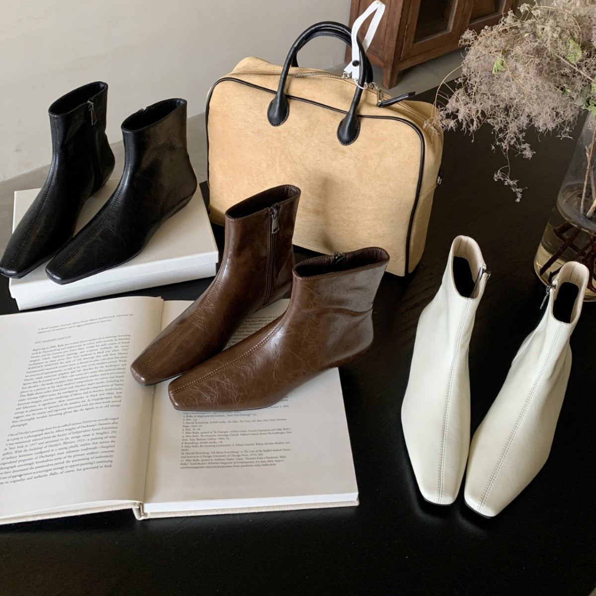 Soft-Soled Elegant Low-Heeled Slim Boots for Women 2025 Autumn and Winter New Fashion Versatile Side Zipper Short Boots for Women Fashion Trend