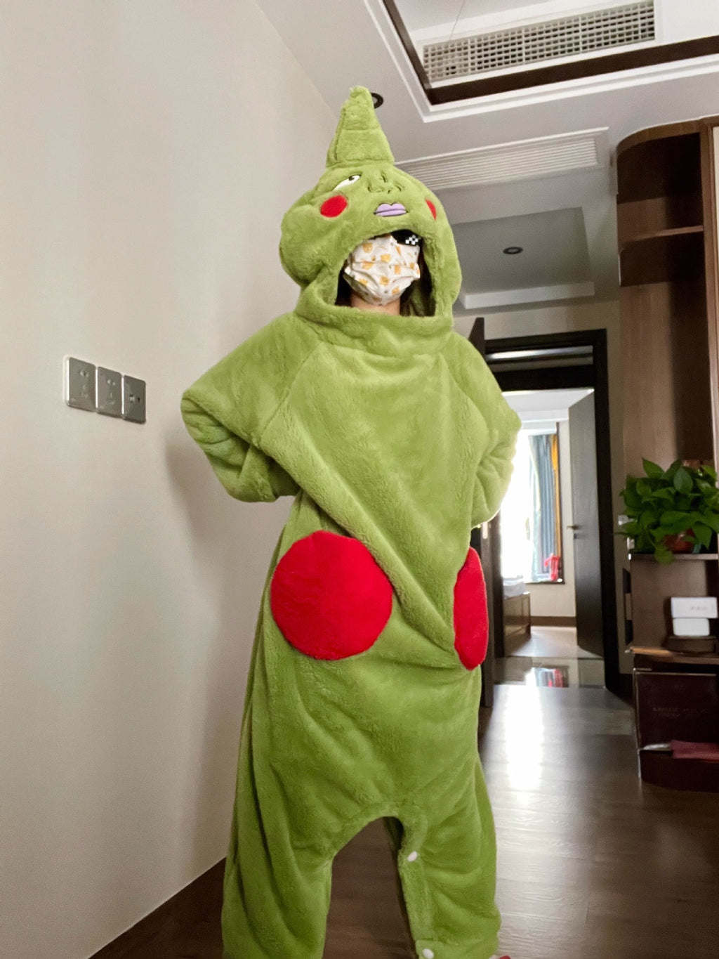 Lingneng 100% Dimple Pajamas, Winter Flannel One-Piece Pajamas, Home Clothes for Men and Women, Can Be Worn Outside