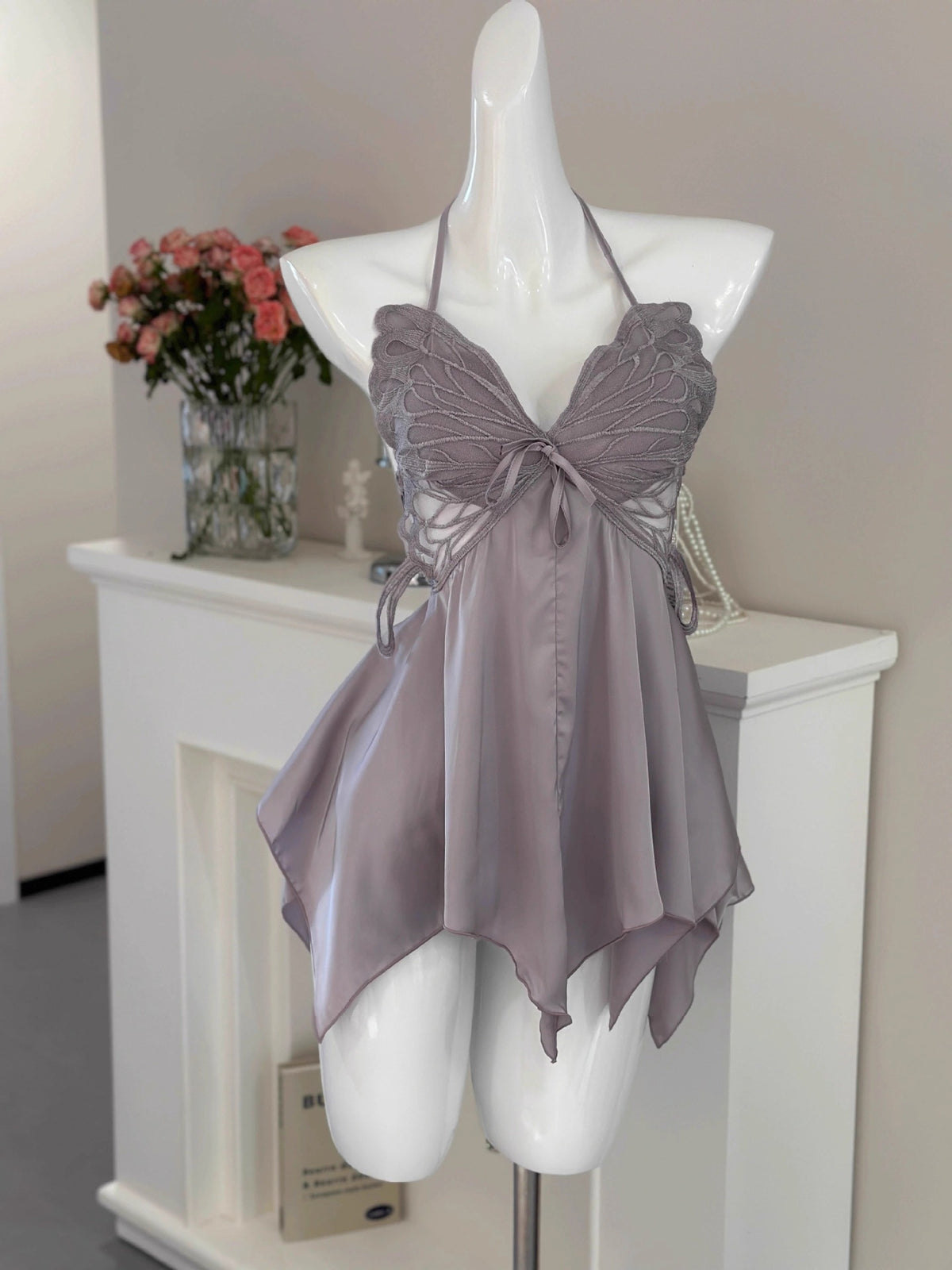 Sexy Women's Summer Camisole Sleepwear, New Ice Silk Two-Piece Set with Chest Pads, Backless, High-End Nightgown
