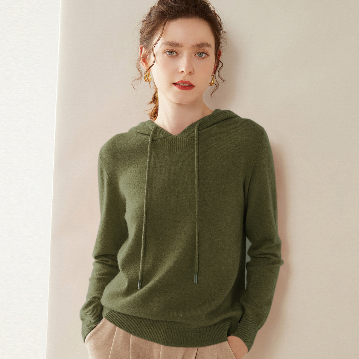 Light Luxury Solid Color 100% Pure Cashmere Hoodie for Women, Versatile for Commuting, Loose Knit Base Hoodie, Loose Fit