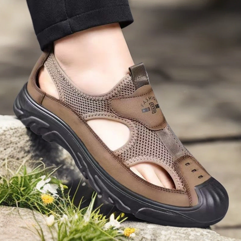 Men's Shoes Summer New Men's Sandals Hollow Mesh Comfortable Casual Shoes Soft Sole Slip-On Beach Shoes Wholesale