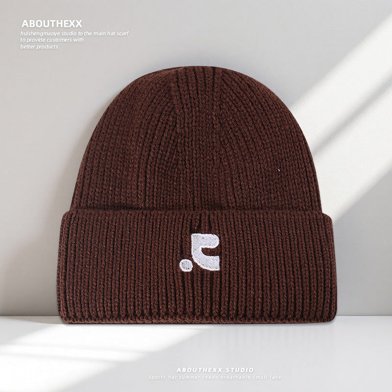 Autumn and Winter Warm Hats for Female Celebrities, Same Style Letter Knitted Hats for Students and Couples, Pullover Cold Hats, Wholesale Woolen Hats for Men