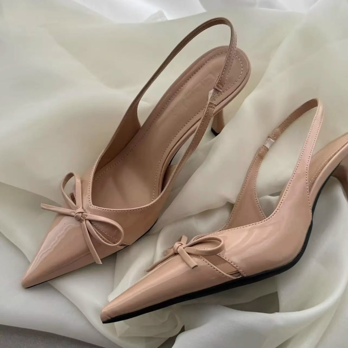 nice with skirt! Gentle Naked Pink Pointed Bow High Heels Women's Niche Patent Leather Rear Stiletto Sandals